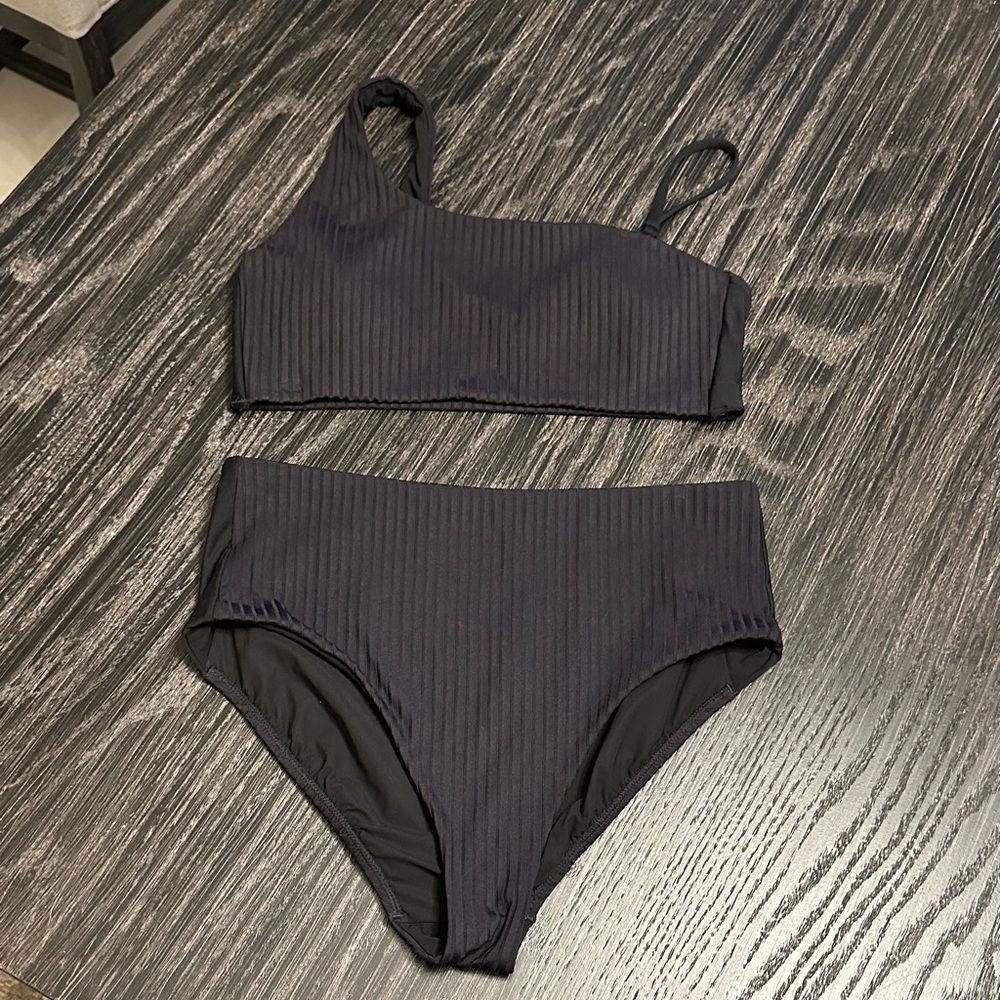 Athleta Bikini Rib Asymmetrical Thick Black High Rise Bikini Set, Medium